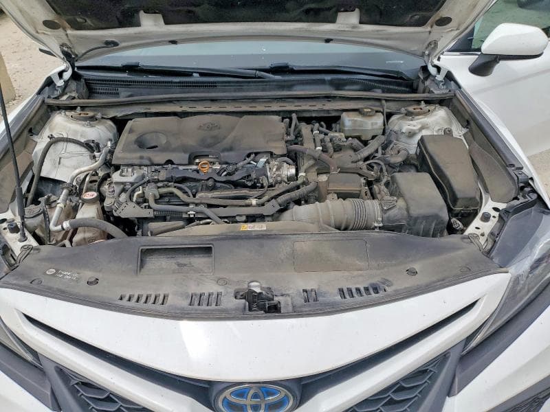 2021 TOYOTA CAMRY SE 11