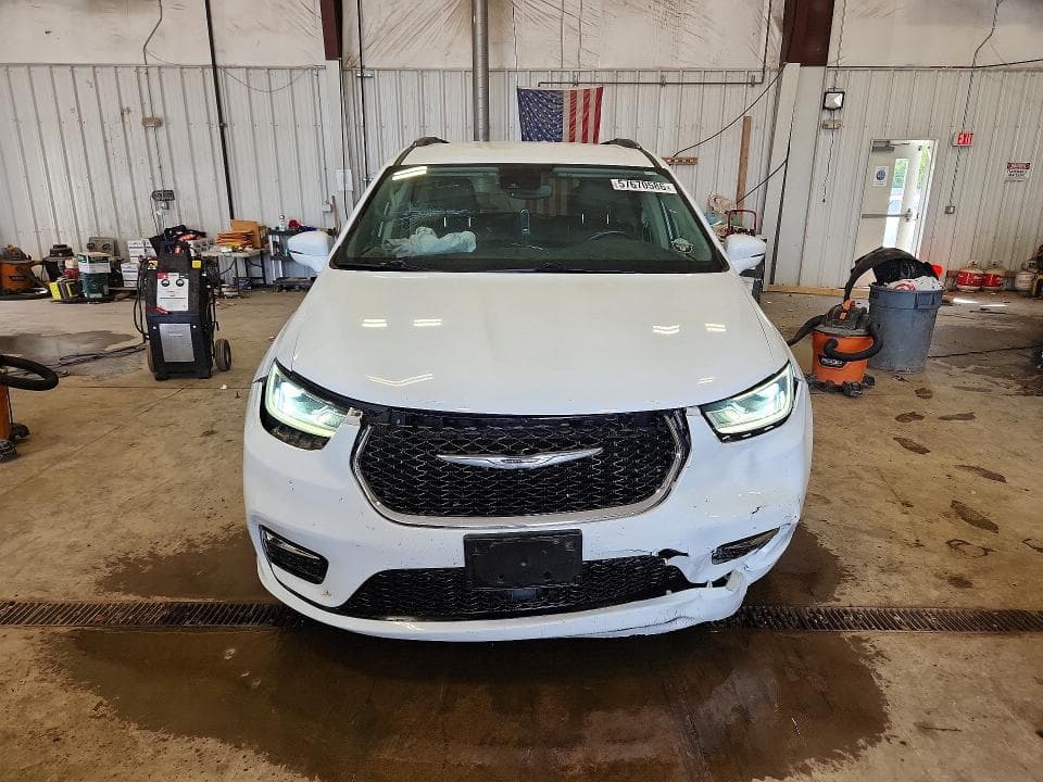 2021 CHRYSLER PACIFICA TOURING L 5