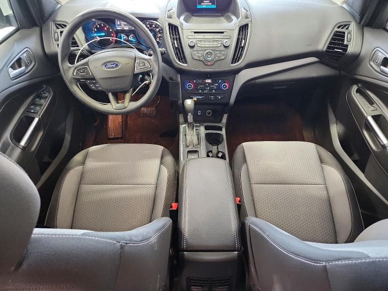 2017 FORD ESCAPE SE 8