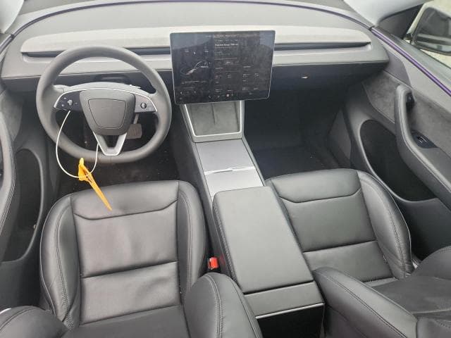 2026 TESLA MODEL Y 8