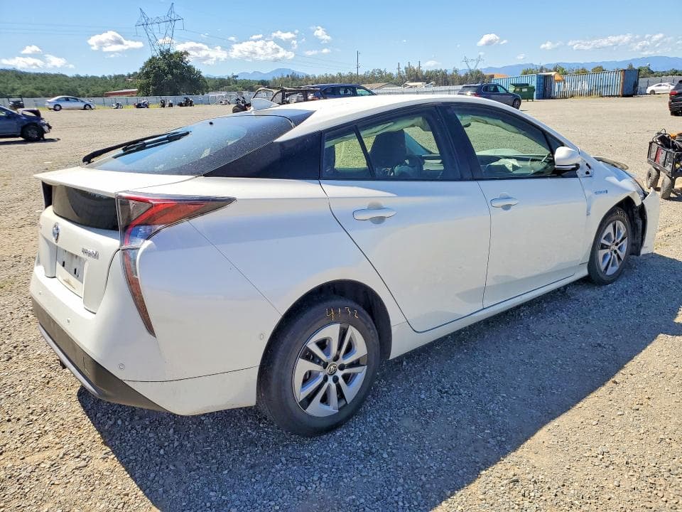 2017 TOYOTA PRIUS TWO 3