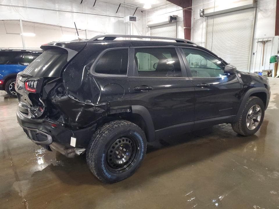 2019 JEEP CHEROKEE TRAILHAWK 3