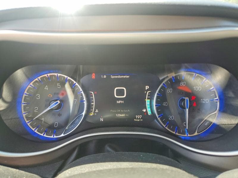 2020 CHRYSLER PACIFICA TOURING L PLUS 9