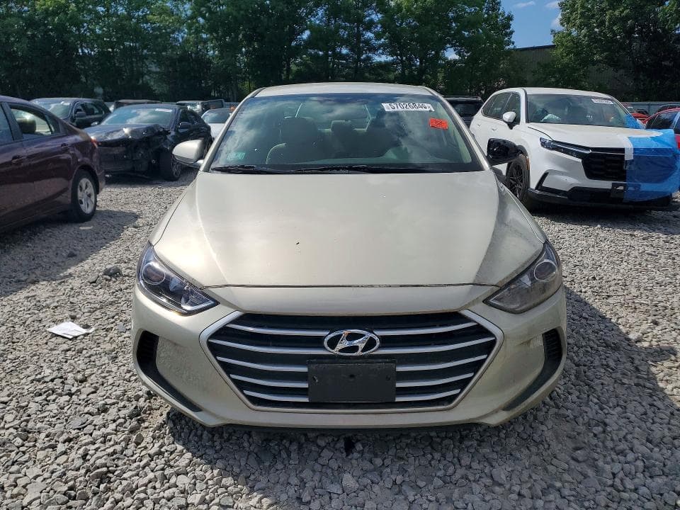 2017 HYUNDAI ELANTRA SE 5