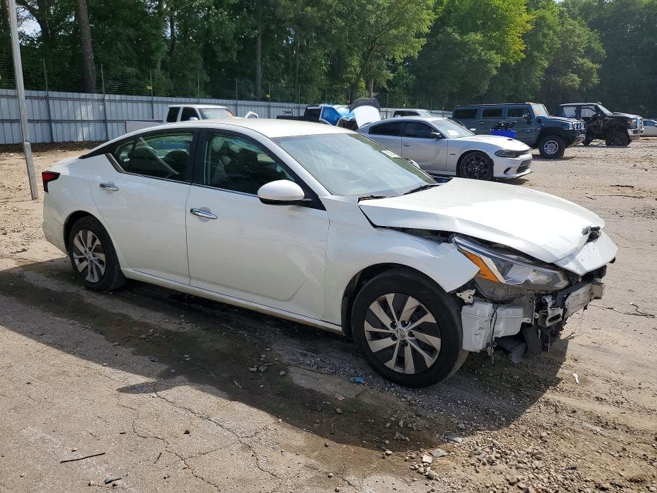 2019 NISSAN ALTIMA S 4