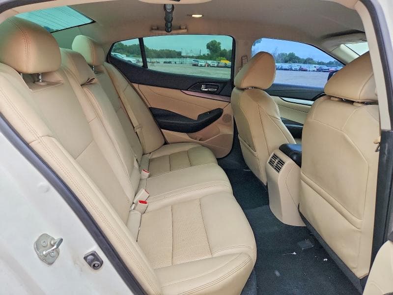 2018 NISSAN MAXIMA 3.5 SV 10