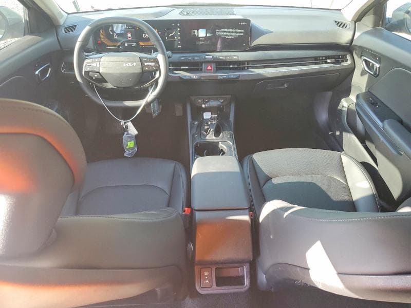 2026 KIA K4 EX 8