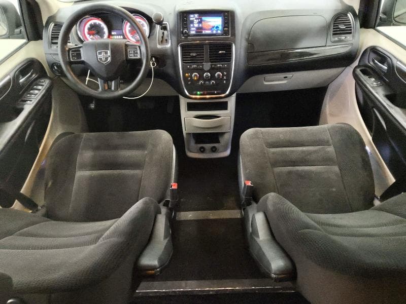 2020 DODGE GRAND CARAVAN SE 8