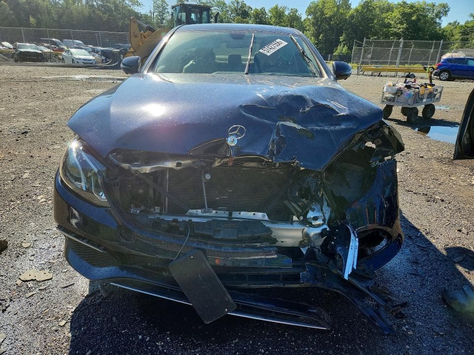 2019 MERCEDES-BENZ E 300 4MATIC 5