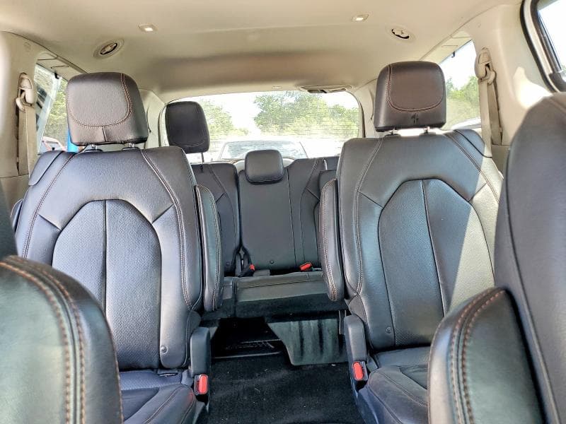 2018 CHRYSLER PACIFICA TOURING L 10