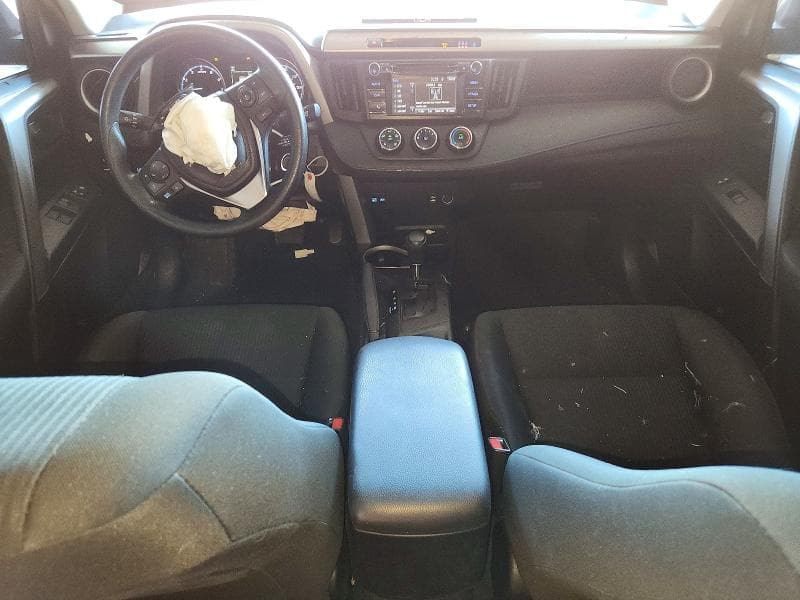 2017 TOYOTA RAV4 LE 8