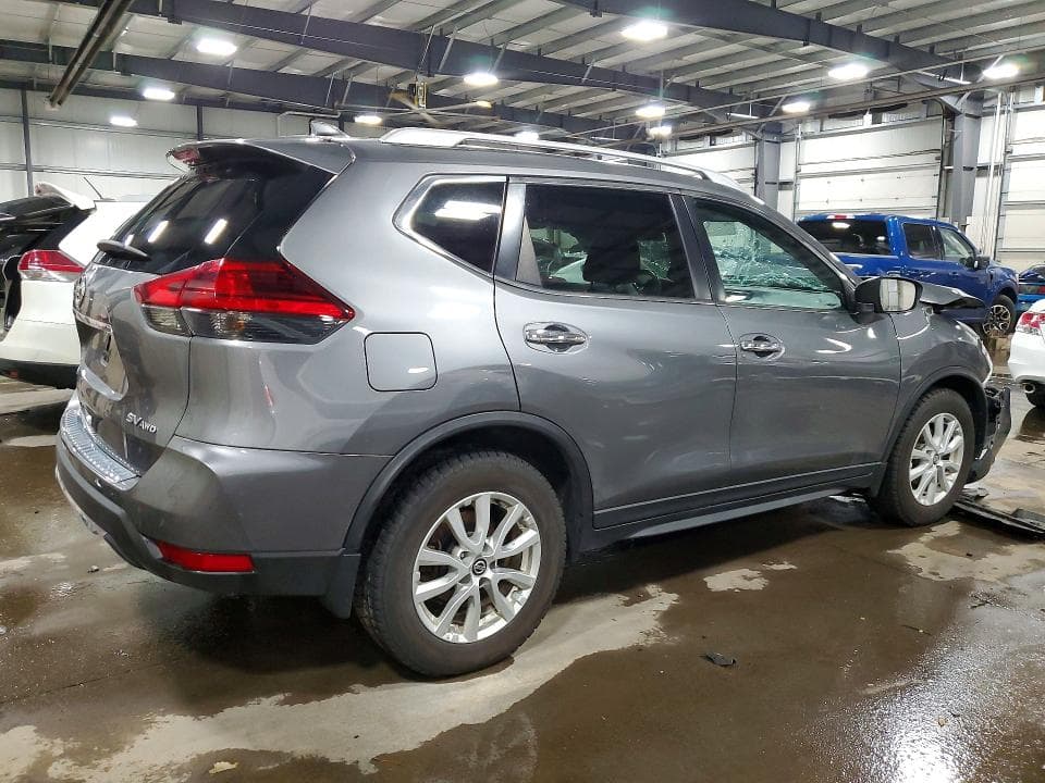 2017 NISSAN ROGUE SV 3