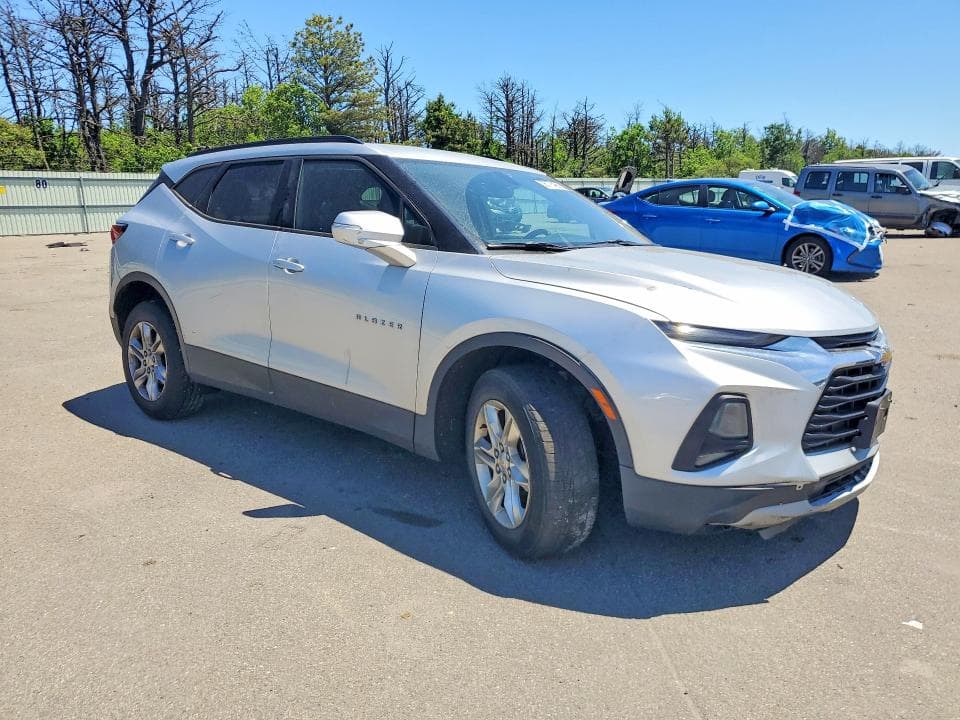 2020 CHEVROLET BLAZER 2LT 4