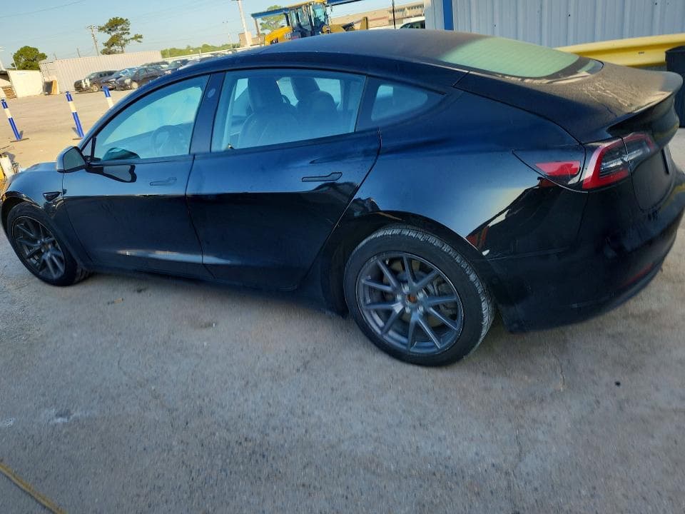 2022 TESLA MODEL 3 2