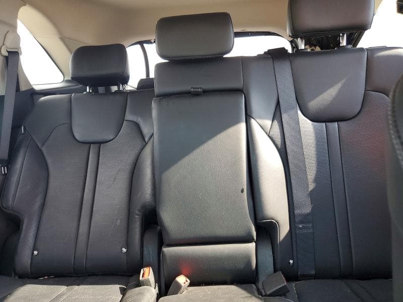 2024 KIA SORENTO S 10