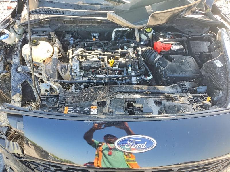 2022 FORD ESCAPE S 12
