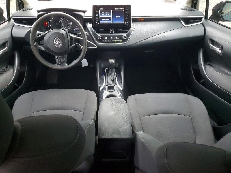 2020 TOYOTA COROLLA LE 8