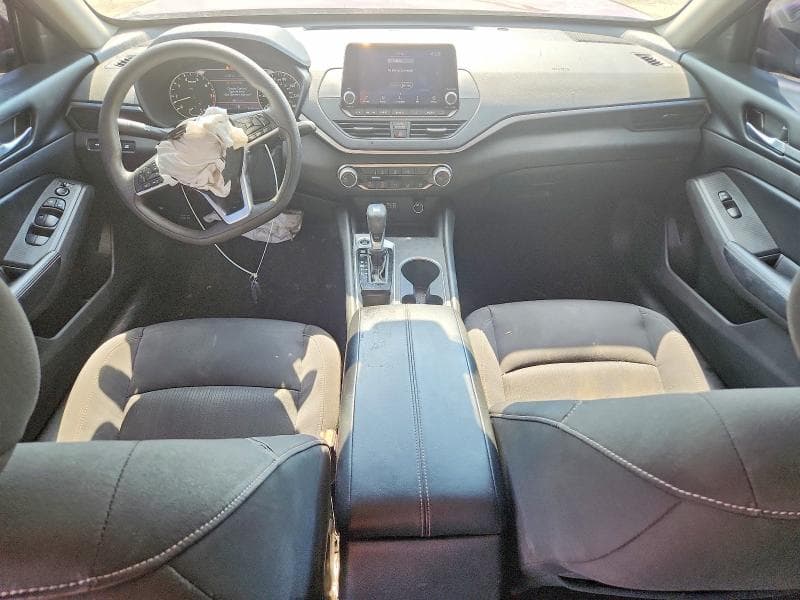 2022 NISSAN ALTIMA 8