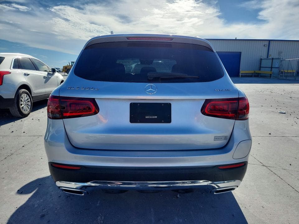 2020 MERCEDES-BENZ GLC 350E 6