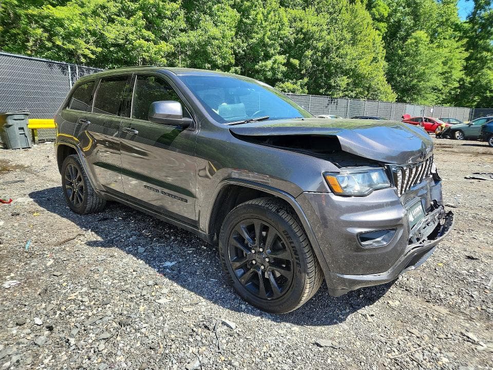 2019 JEEP GRAND CHEROKEE LAREDO 4