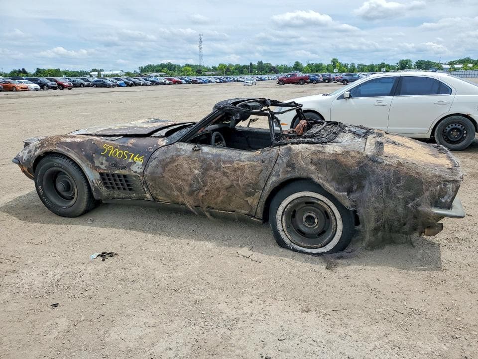 1970 CHEVROLET CORVETTE 2