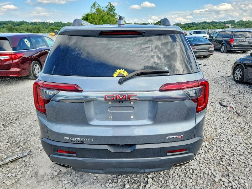 2022 GMC ACADIA AT4 6