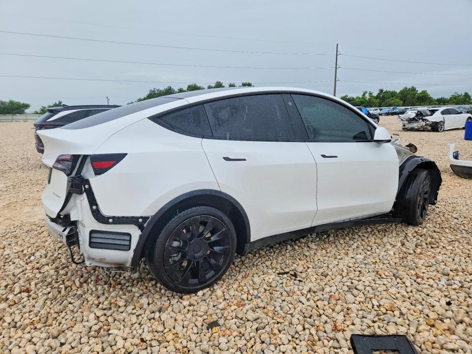 2021 TESLA MODEL Y 3