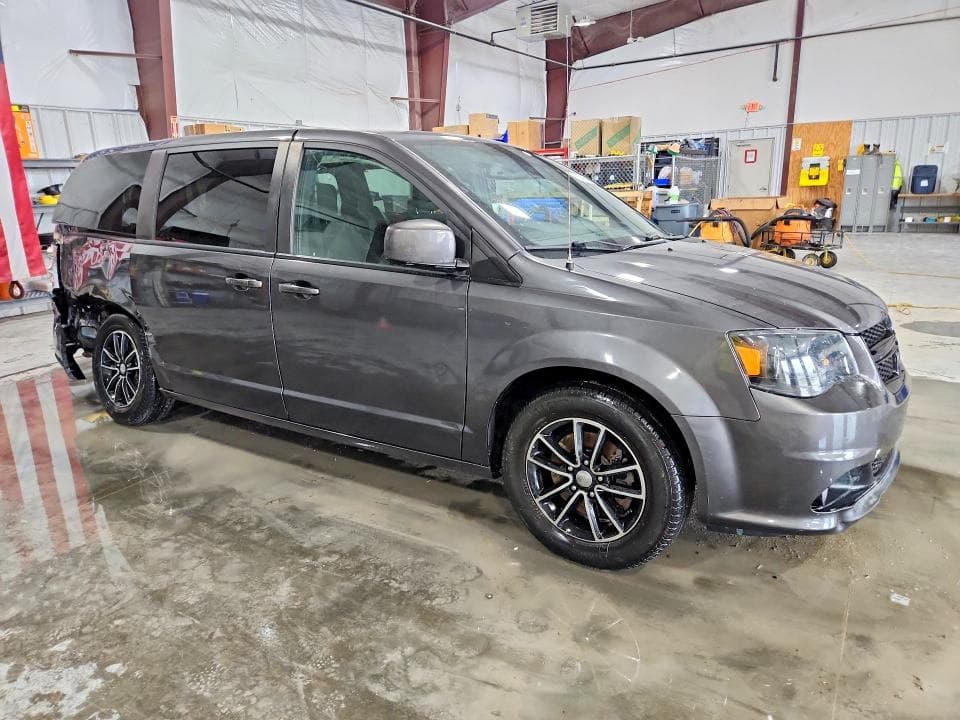 2019 DODGE GRAND CARAVAN SE 4