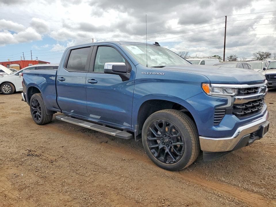 2024 CHEVROLET SILVERADO K1500 LT 4