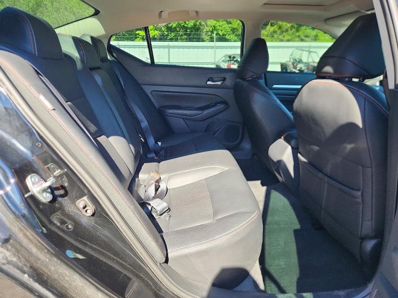 2023 NISSAN ALTIMA SR 10