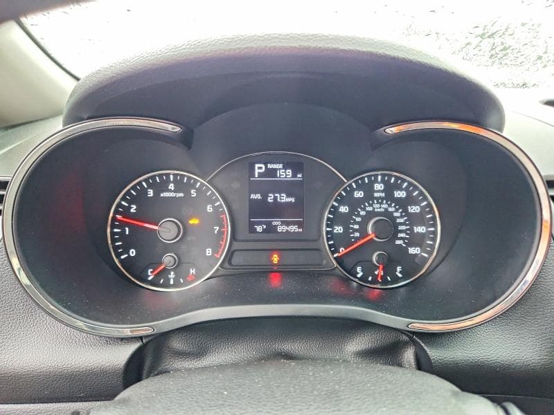 2017 KIA FORTE LX 9