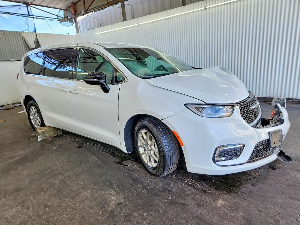 2026 CHRYSLER PACIFICA SELECT 4