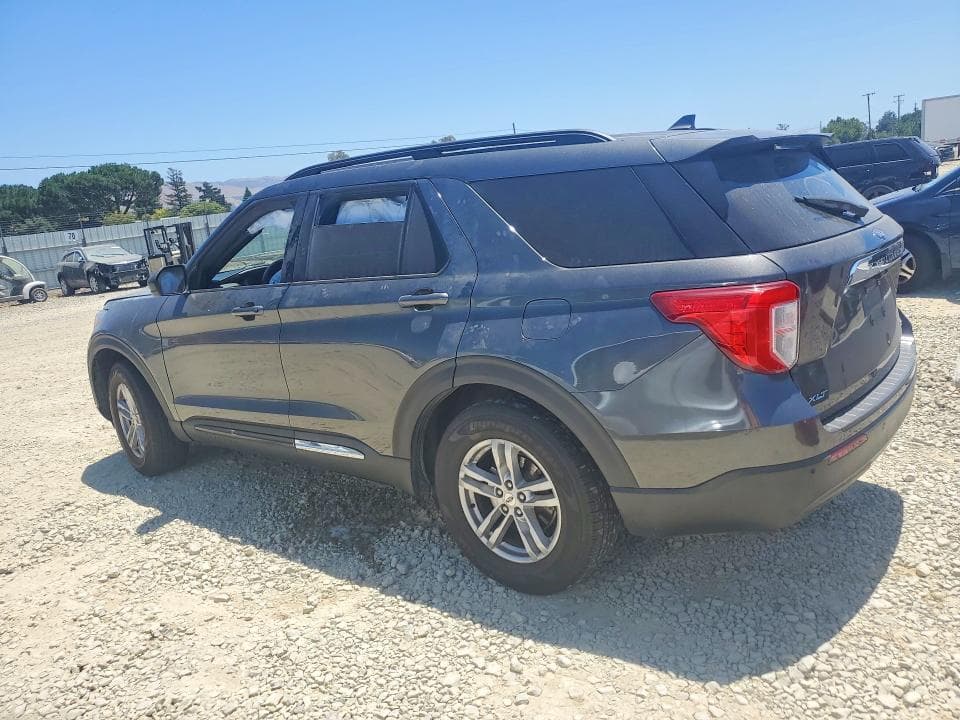 2020 FORD EXPLORER XLT 2