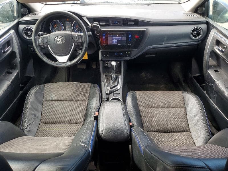 2018 TOYOTA COROLLA SE 8