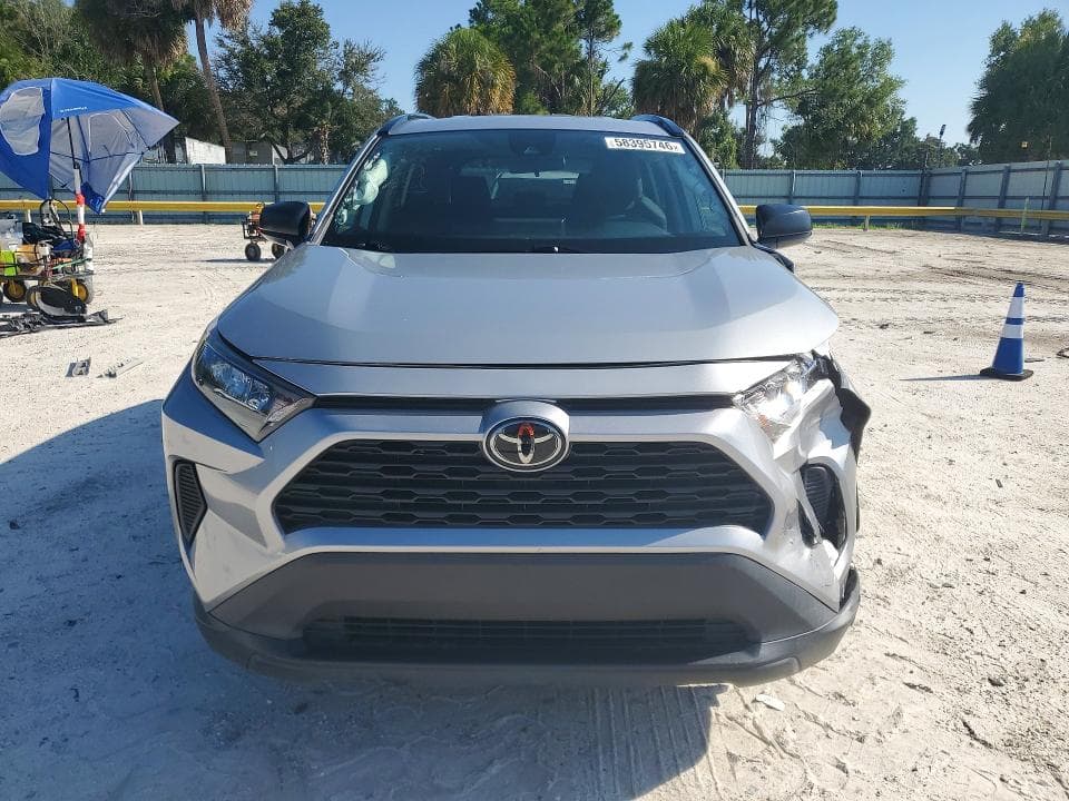 2021 TOYOTA RAV4 LE 5