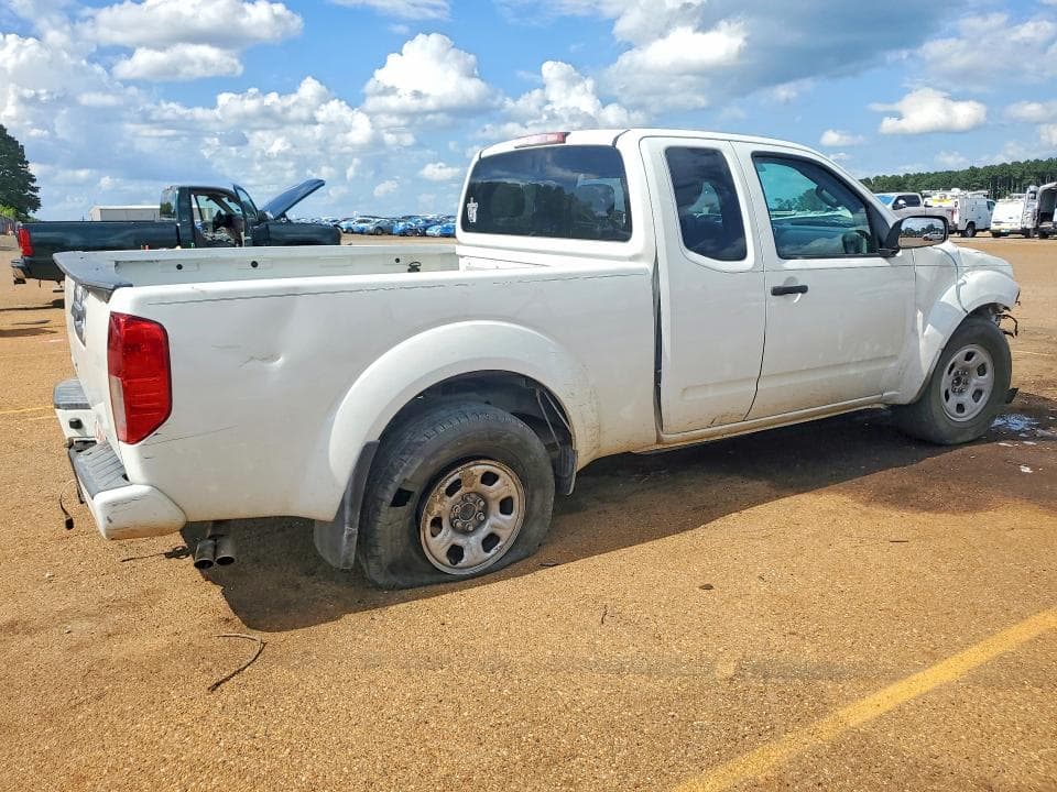 2021 NISSAN FRONTIER S 3