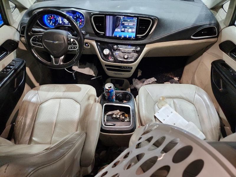2021 CHRYSLER PACIFICA TOURING L 8