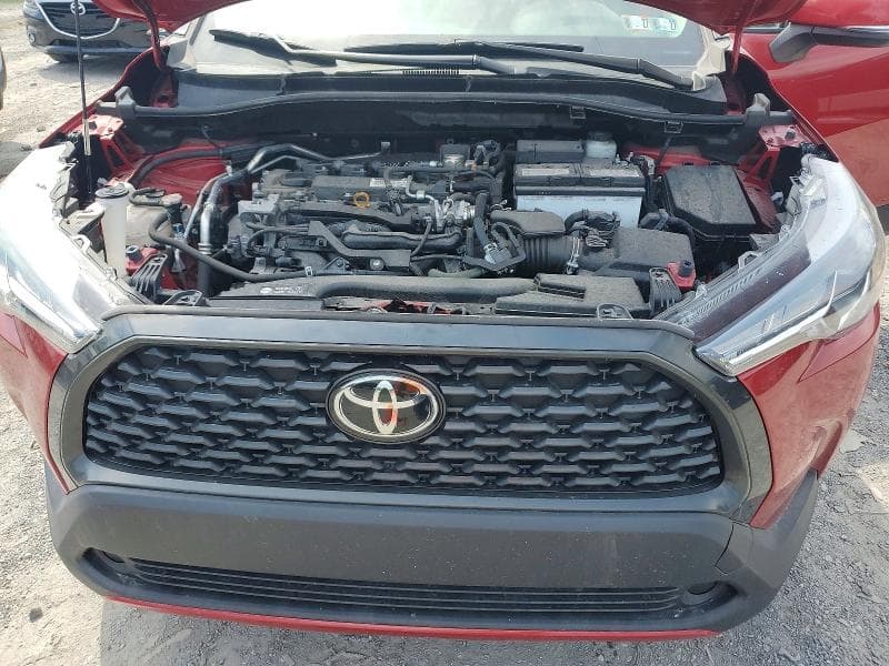 2022 TOYOTA COROLLA CROSS LE 12
