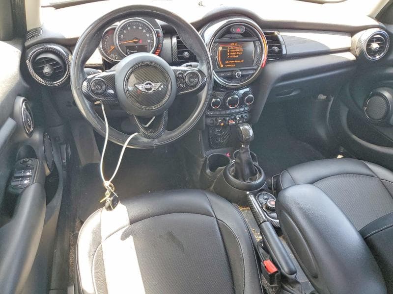 2017 MINI COOPER 8