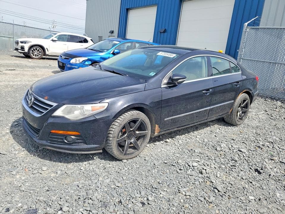 2010 VOLKSWAGEN PASSAT