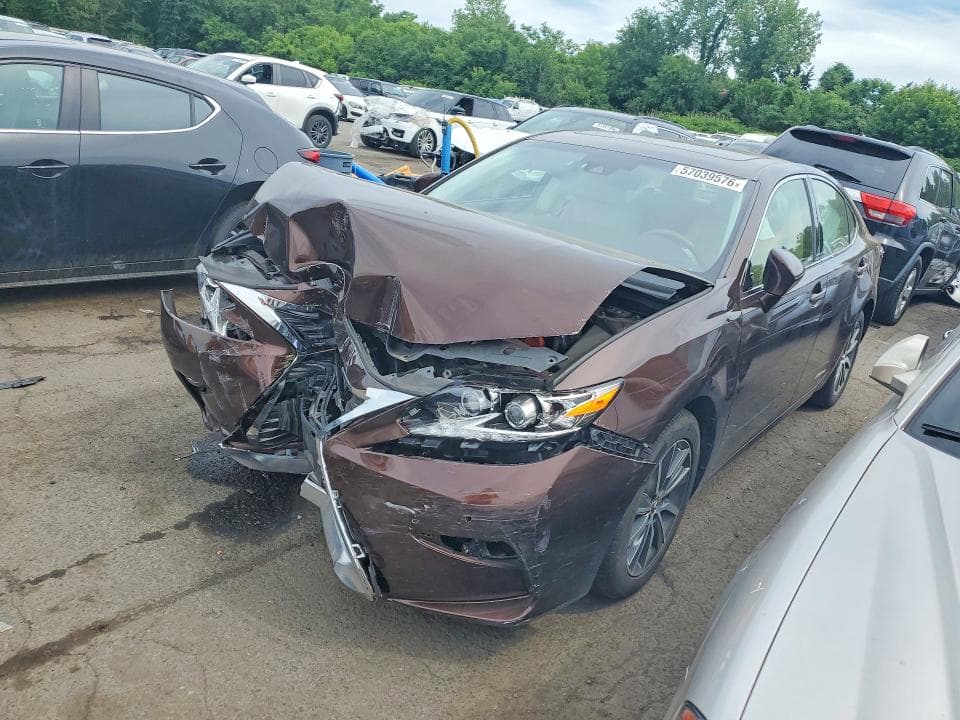 2016 LEXUS ES300 - 1