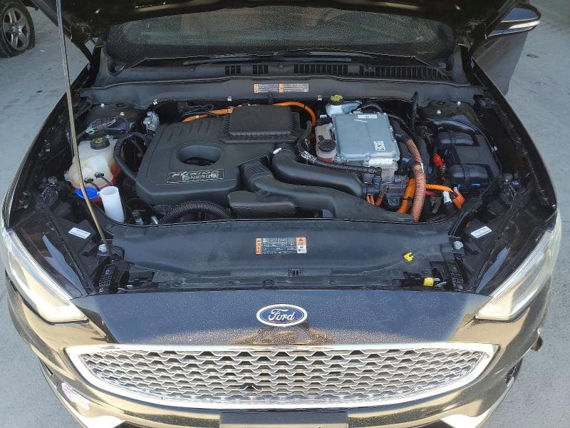 2019 FORD FUSION TITANIUM 11
