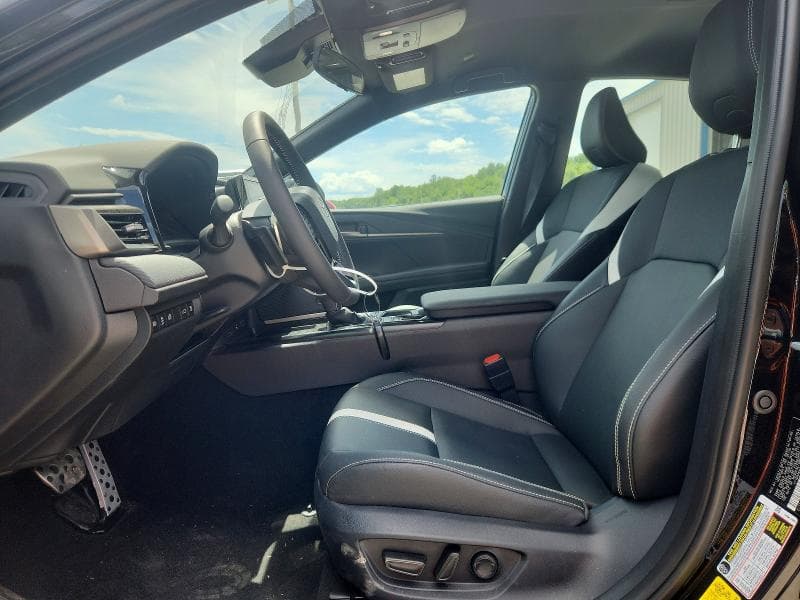 2026 TOYOTA CAMRY SE 7