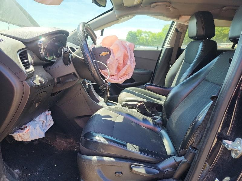 2021 CHEVROLET TRAX 7