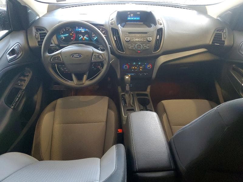 2017 FORD ESCAPE SE 8