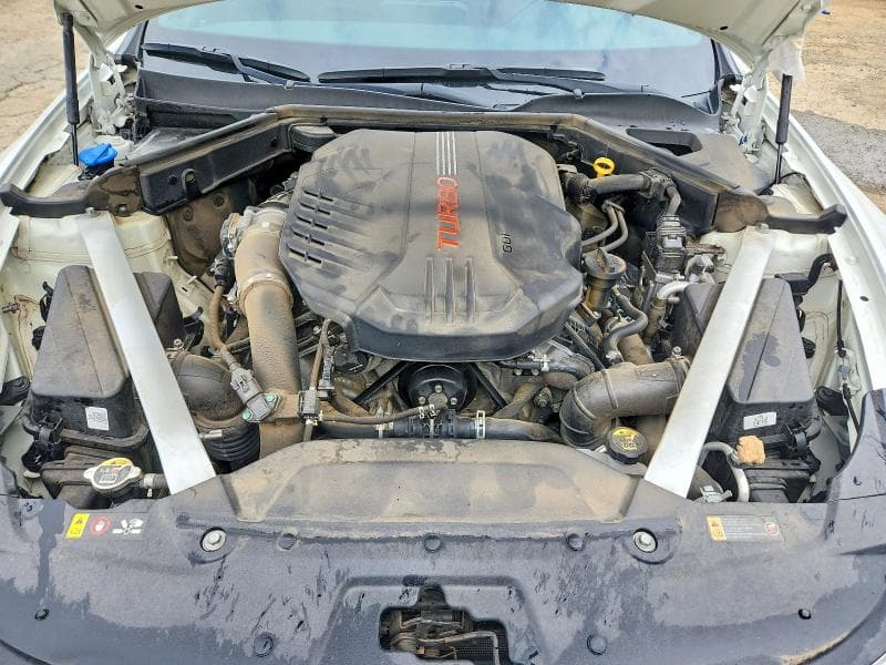 2019 KIA STINGER GT 11