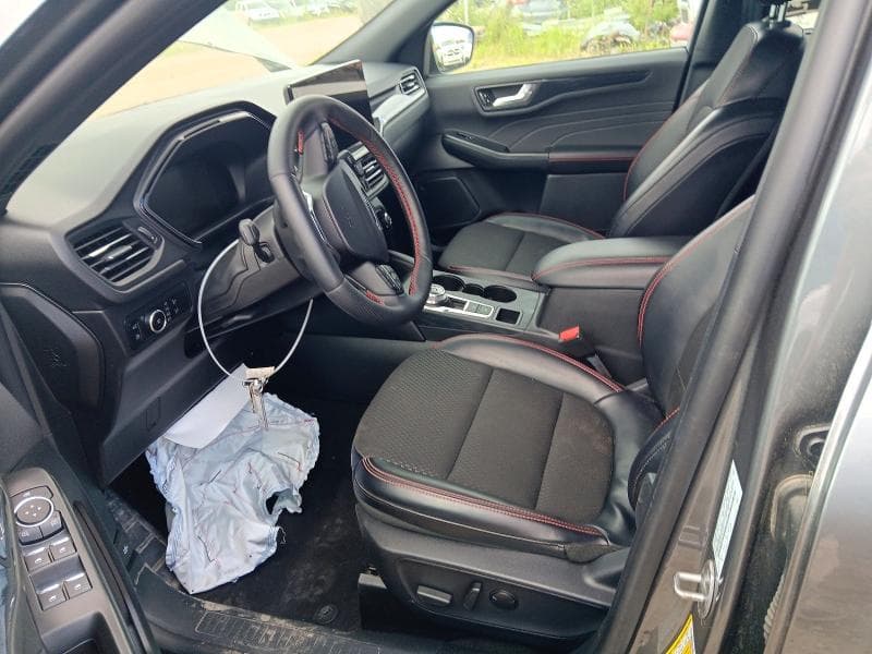 2025 FORD ESCAPE ST LINE SELECT 7