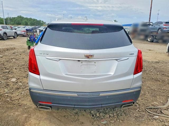 2018 CADILLAC XT5 6