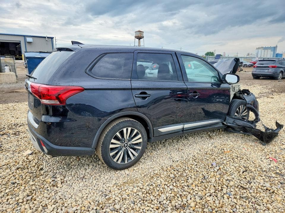 2020 MITSUBISHI OUTLANDER ES 3