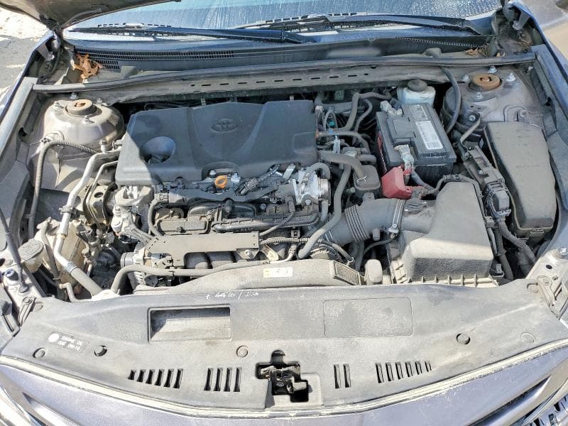 2021 TOYOTA CAMRY SE 11